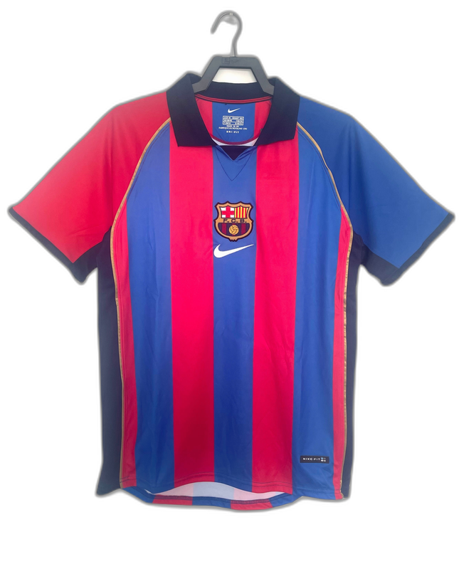 Barcelona 01/02 I Home Camisa - Versão Retrô