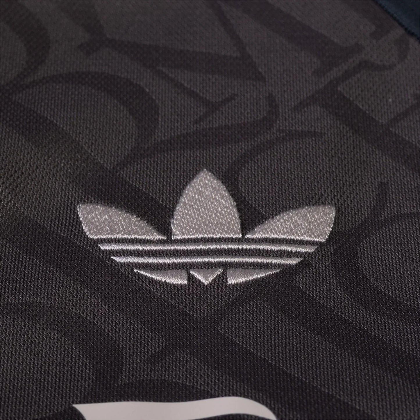 Kylian Mbappe - Real Madrid 24/25 III Third Camisa - Versão Torcedor