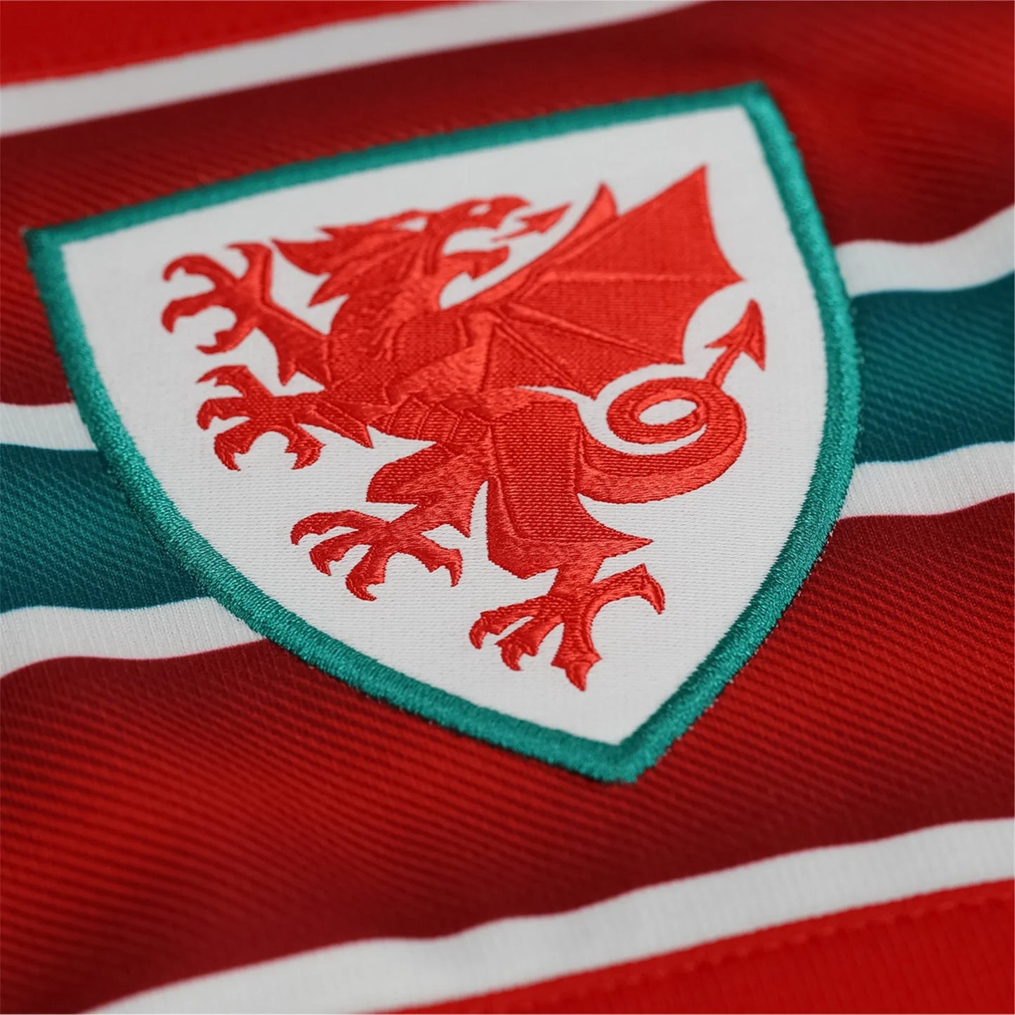 Wales 2026 I Home Camisa - Versão Torcedor